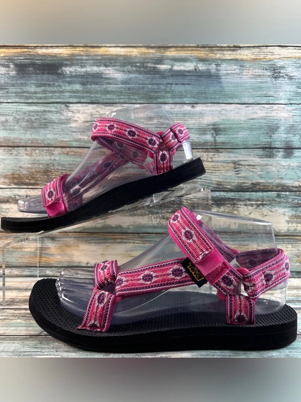 Teva Original Universal Strappy Sandals Womens 7 Pink Nylon Adjustable Straps